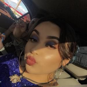 Meet your Posher, Nelly